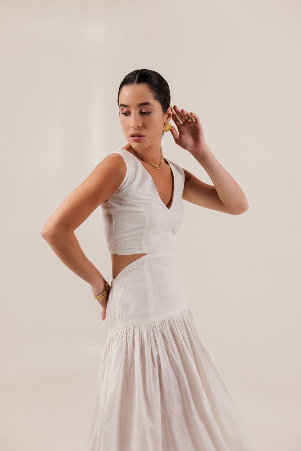 SLIT BACK WHITE MAXI DRESS