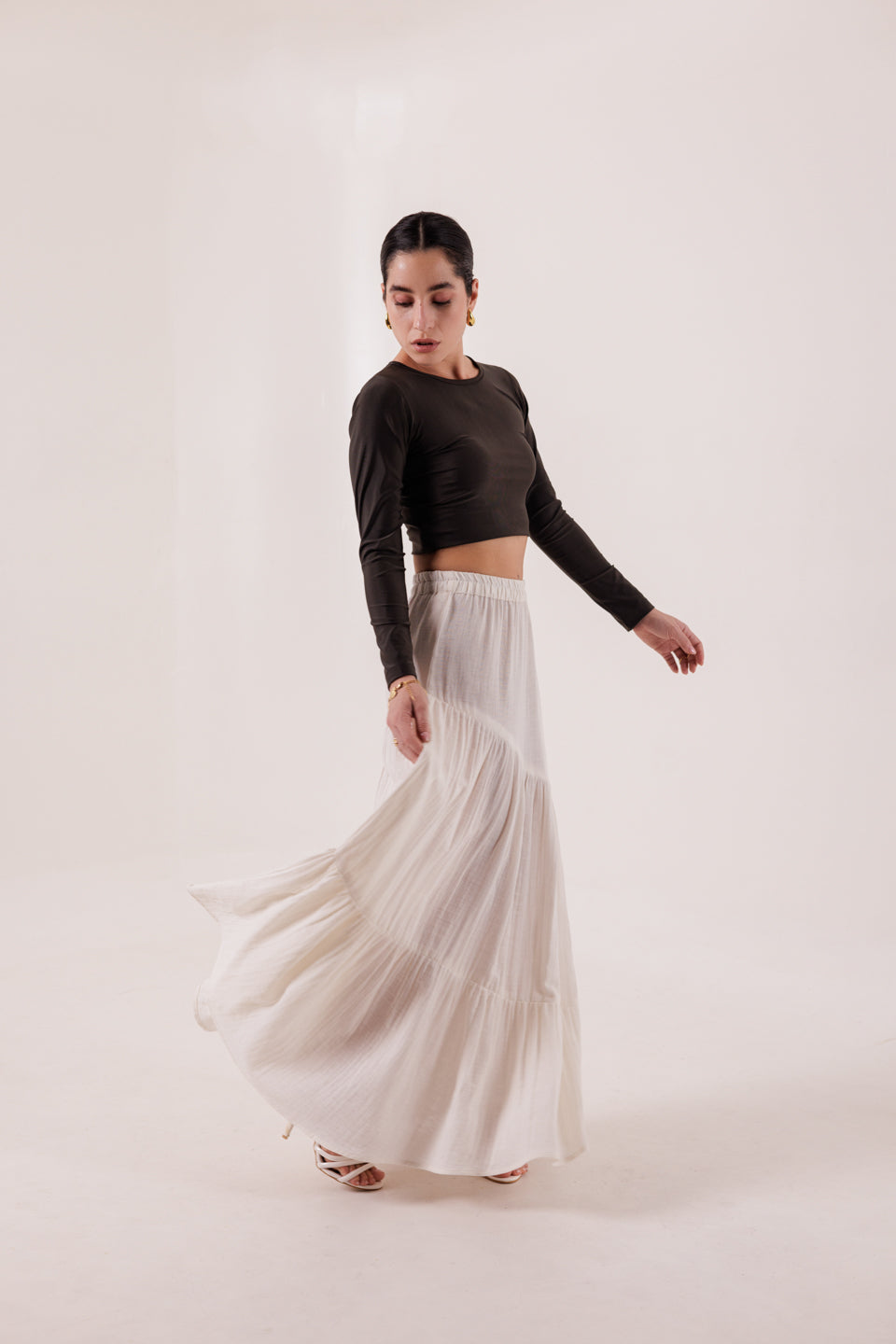 COCONUT WHITE SLANT PANELLED SKIRT