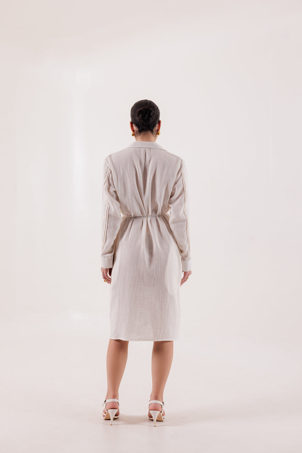 COCONUT WHITE PLEATED SHIRT DRESS