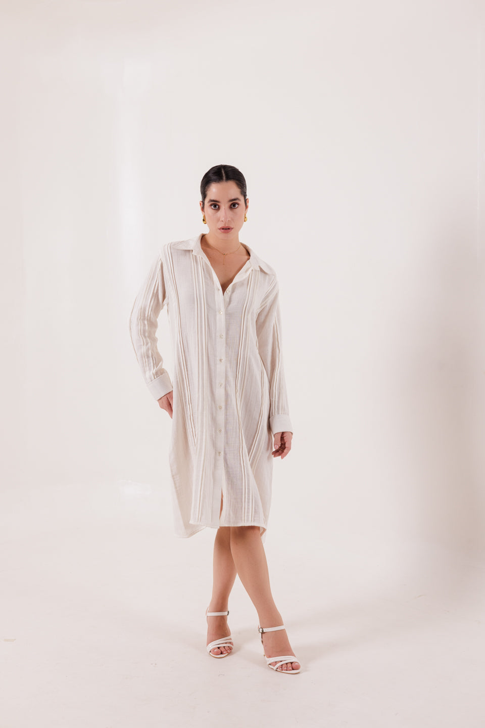 COCONUT WHITE PLEATED SHIRT DRESS